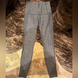 Lululemon leggings size 4